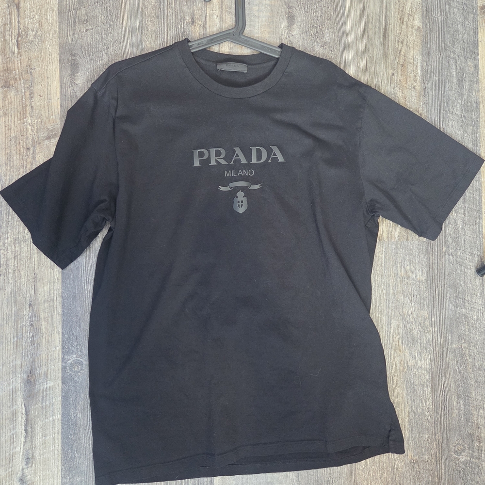 Prada Black Men's Tee